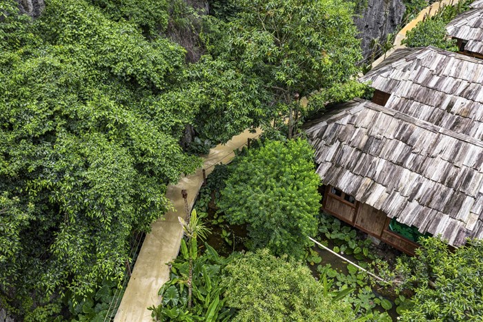 Không gian về Karsia