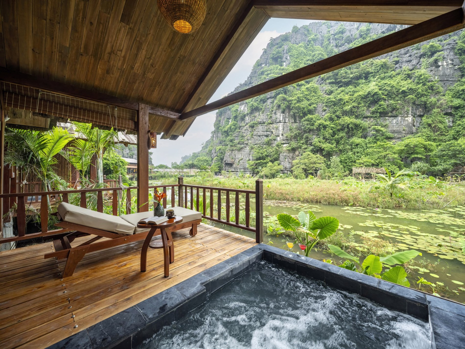 Valley Soaking Bungalow
