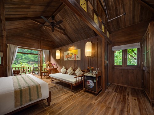 Valley Soaking Bungalow
