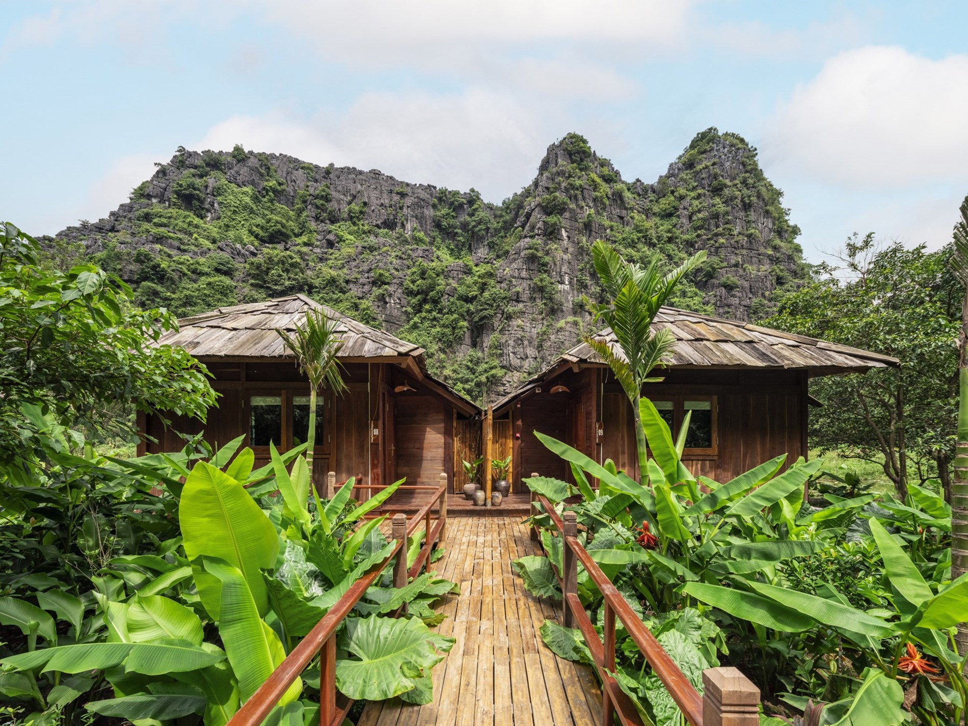 Valley Soaking Bungalow