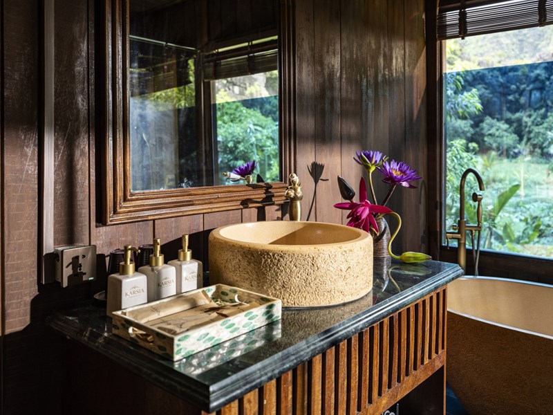 Valley Soaking Bungalow
